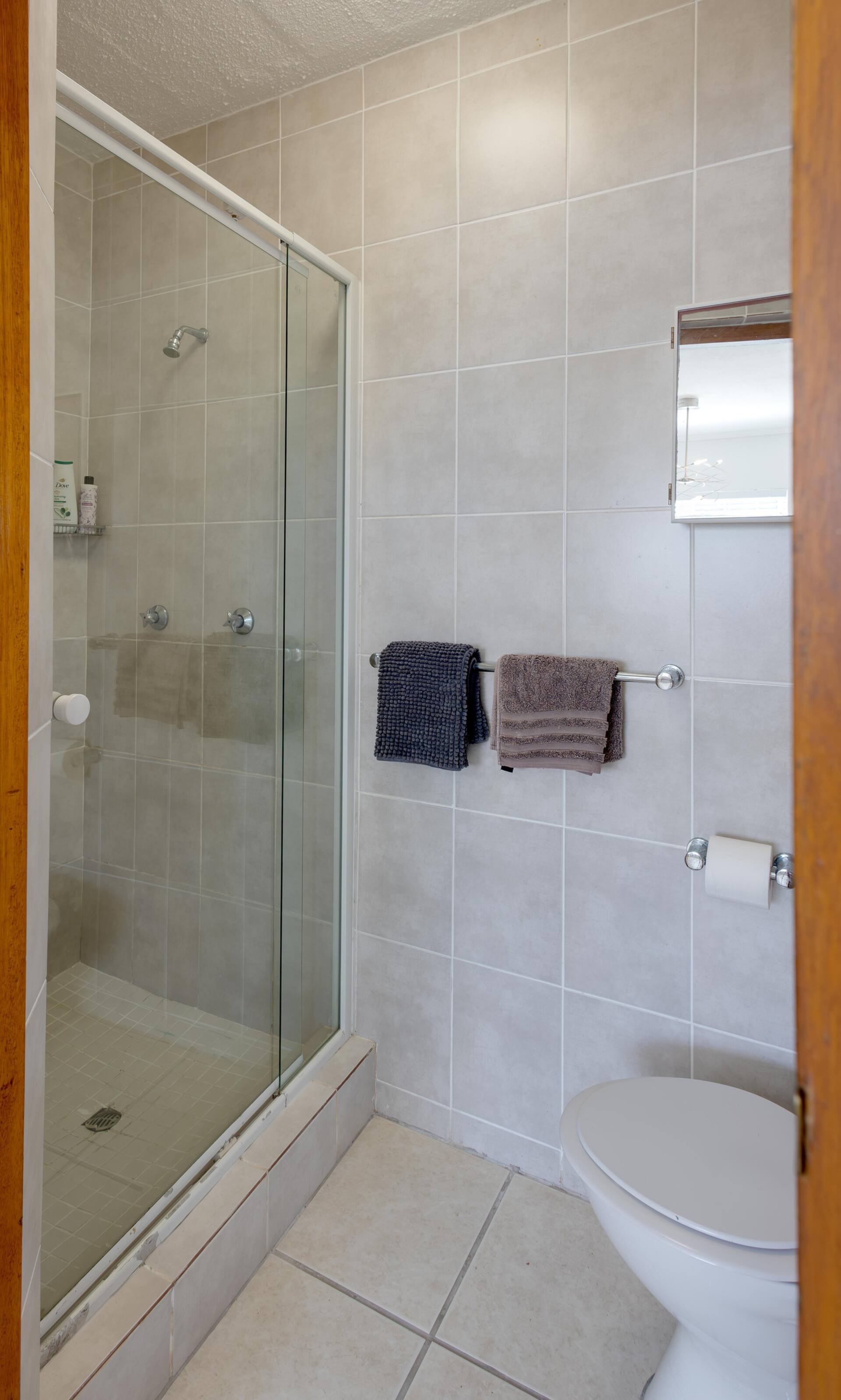 Green Street, Blue View – 3 bedroom self-catering holiday home in Onrus, Hermanus thumbnail 20