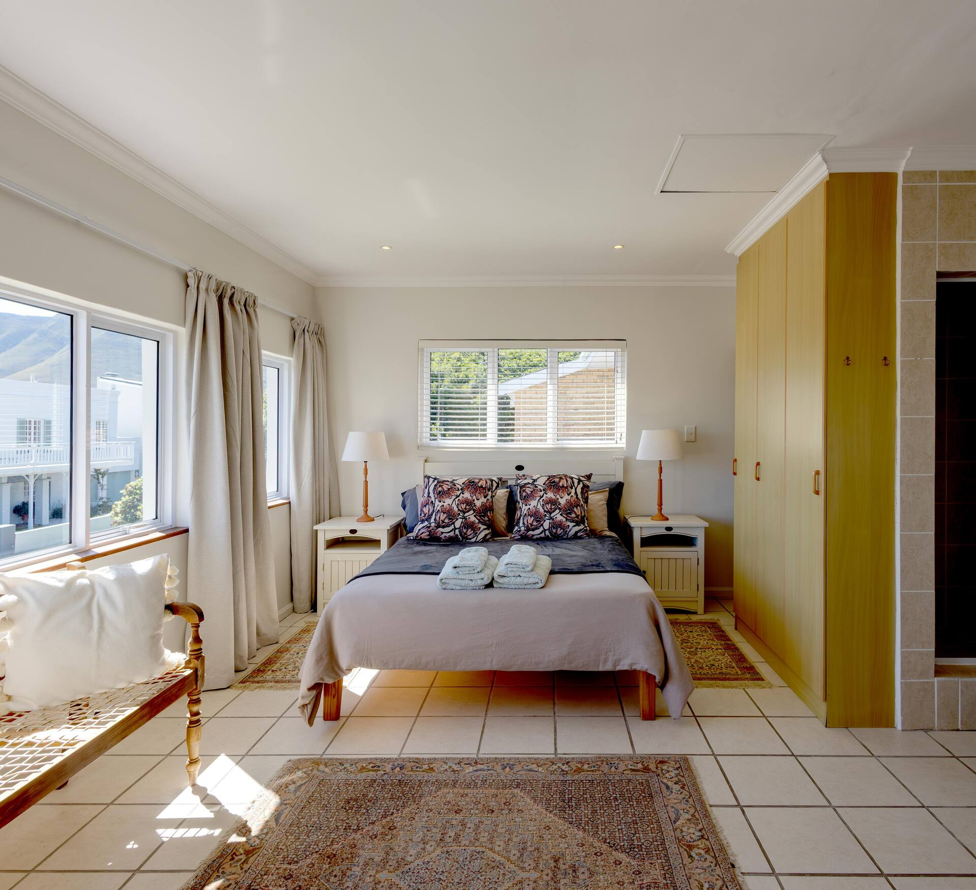 Green Street, Blue View – 3 bedroom self-catering holiday home in Onrus, Hermanus thumbnail 10