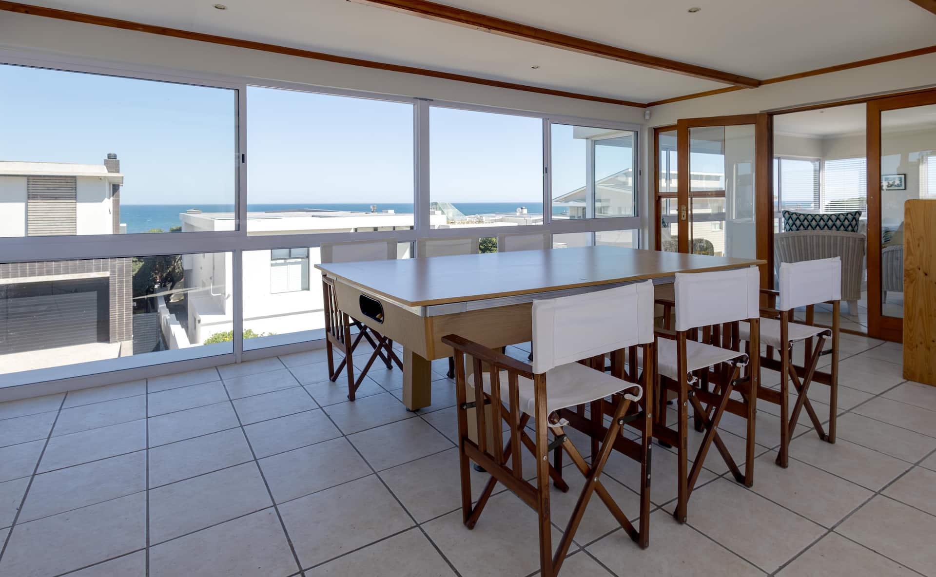 Green Street, Blue View – 3 bedroom self-catering holiday home in Onrus, Hermanus thumbnail 7