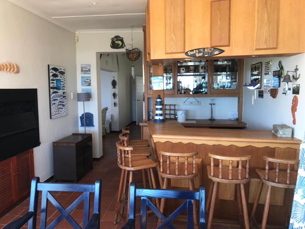 La Mer – Beautiful Beachfront Home thumbnail 14