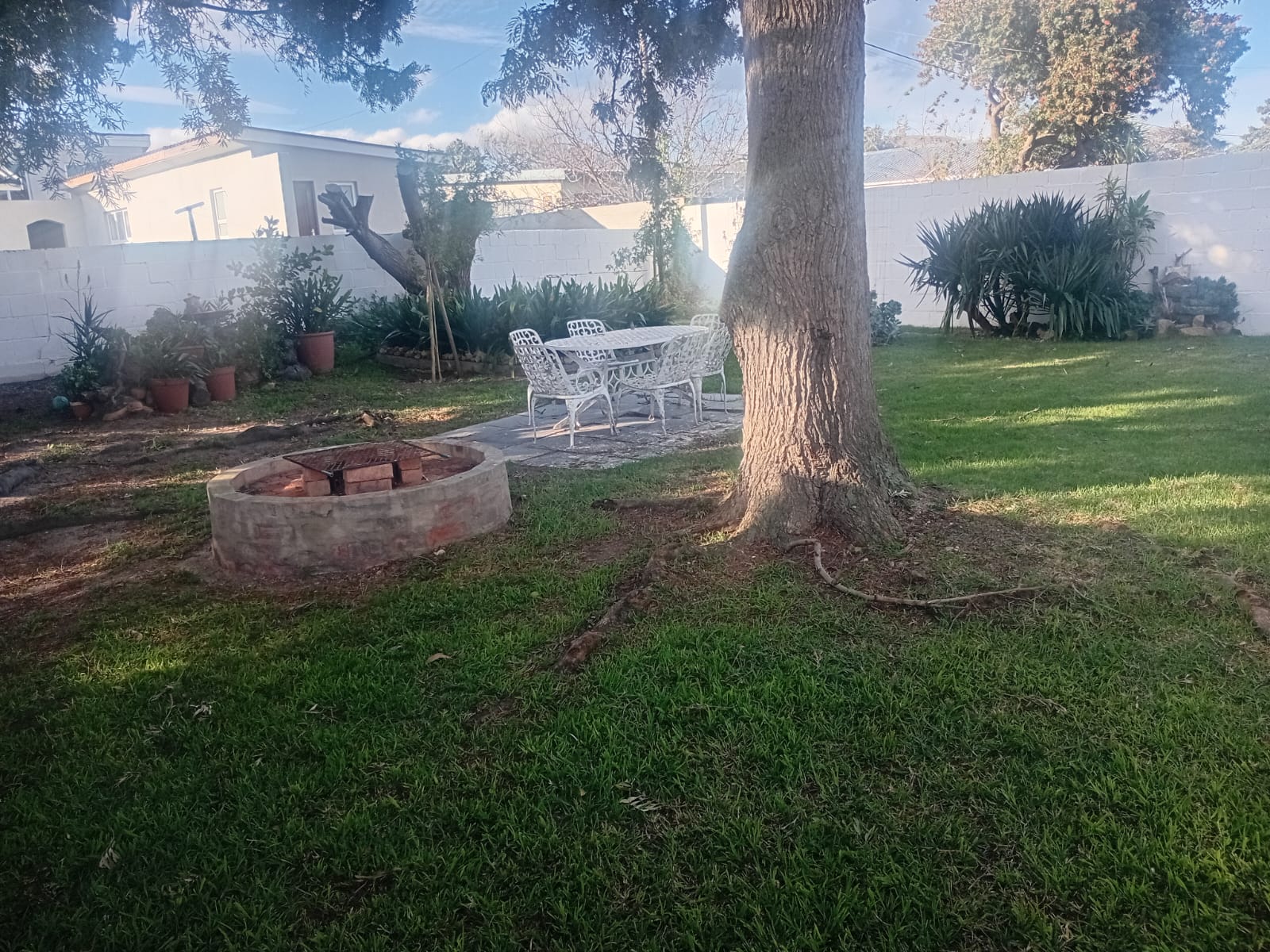 Out of Africa, Sandbaai thumbnail 5