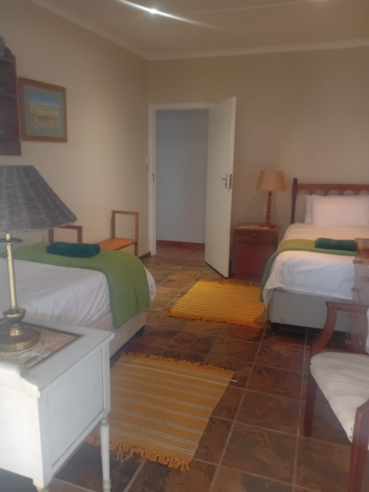 Out of Africa, Sandbaai thumbnail 7