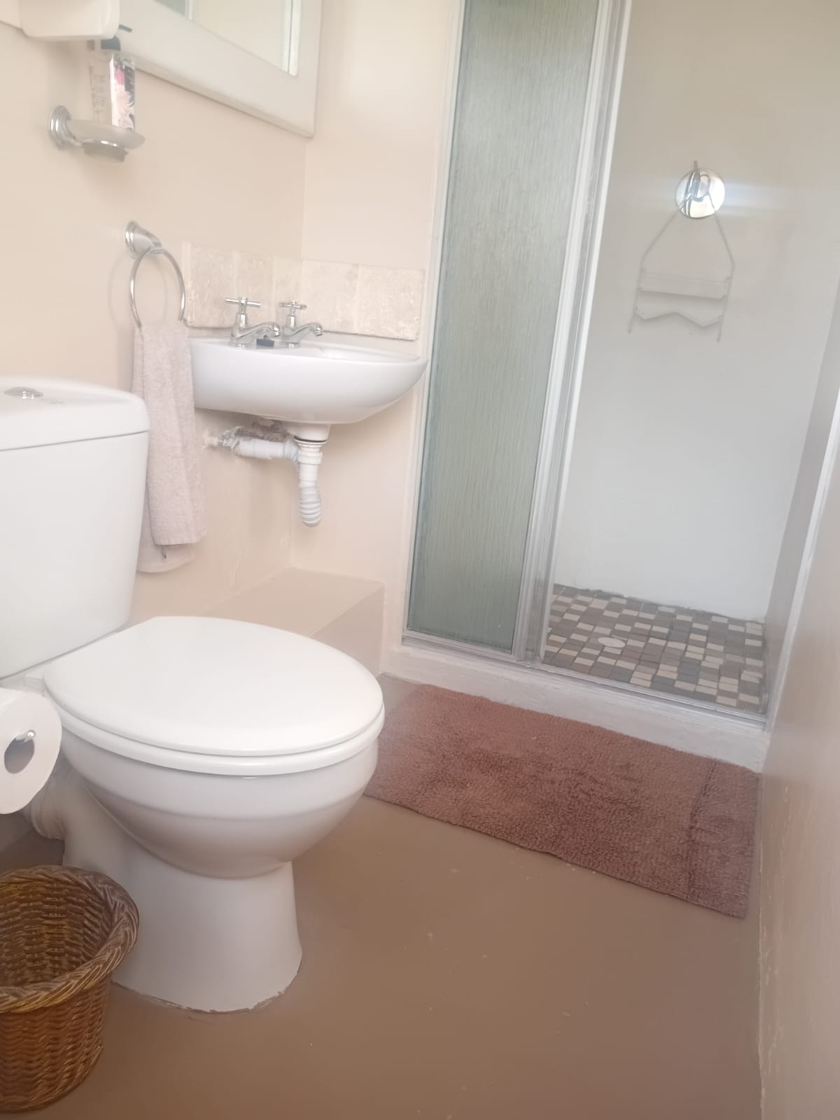 Out of Africa, Sandbaai thumbnail 14