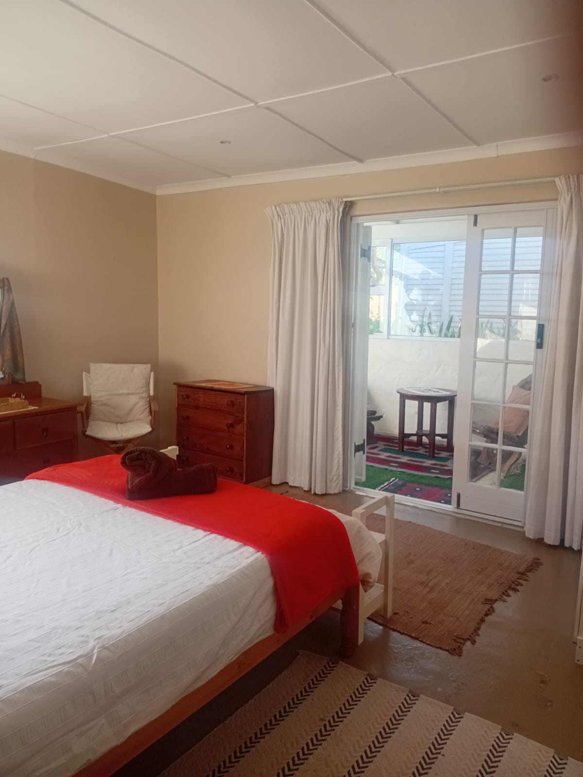 Out of Africa, Sandbaai thumbnail 8