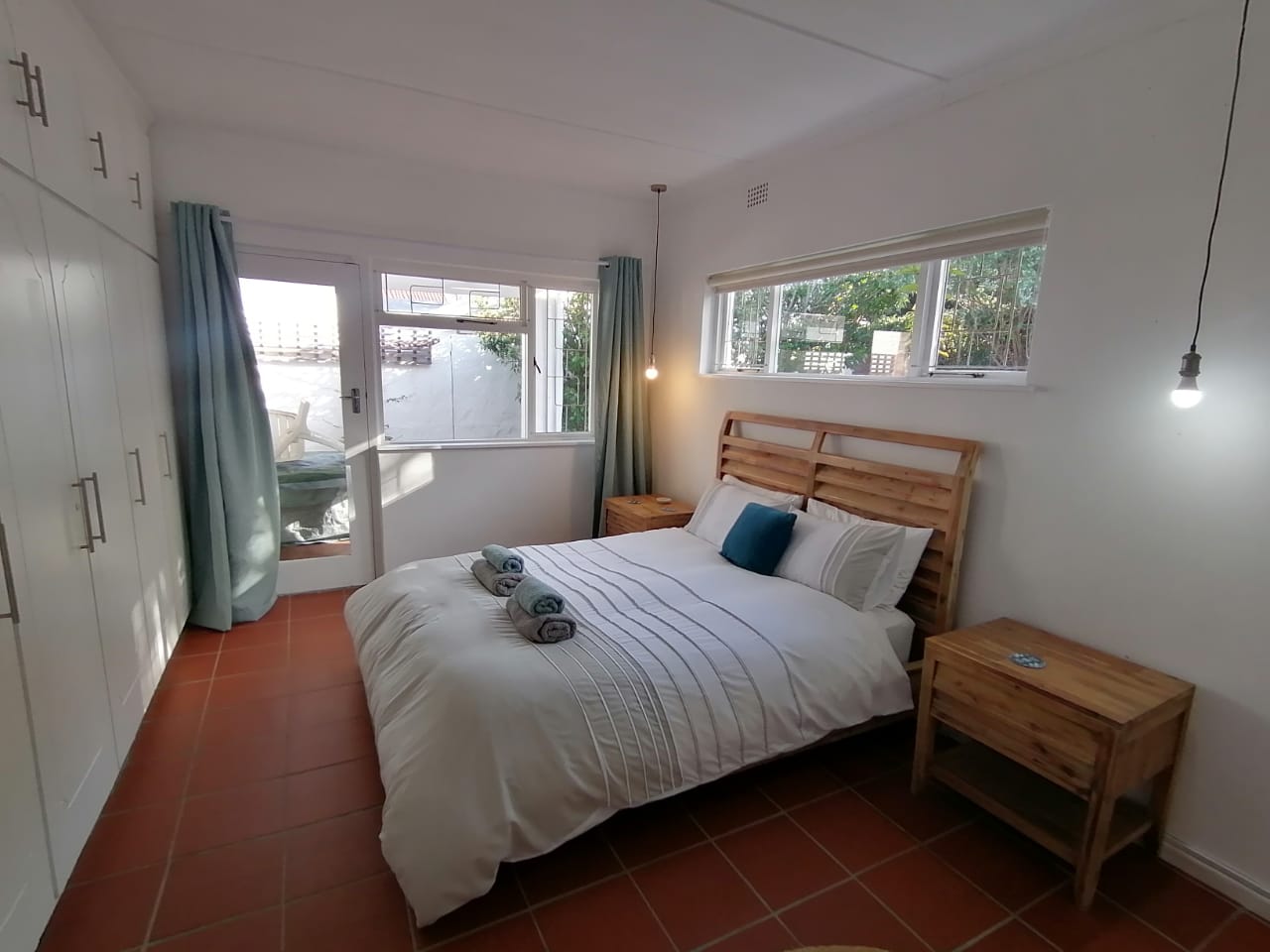 Seacrest Cottage thumbnail 2