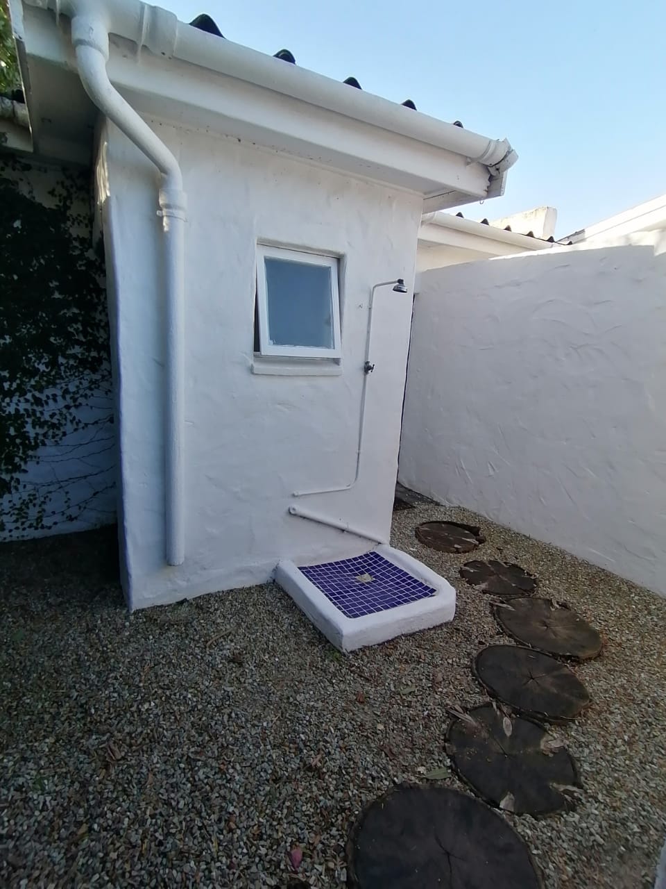 Seacrest Cottage thumbnail 3