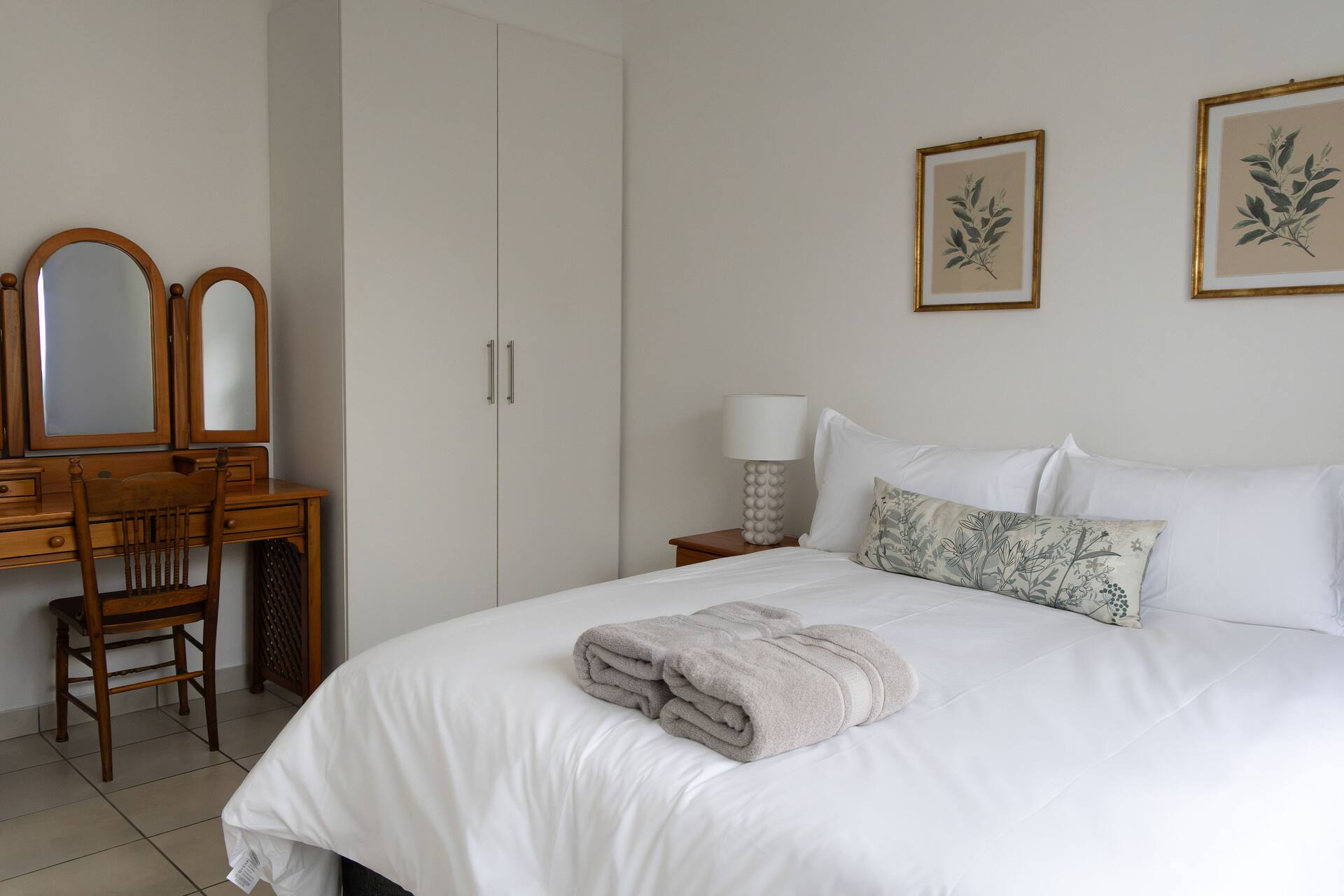 Serenity – 3 bedroom self-catering holiday home in Vermont, Hermanus thumbnail 16