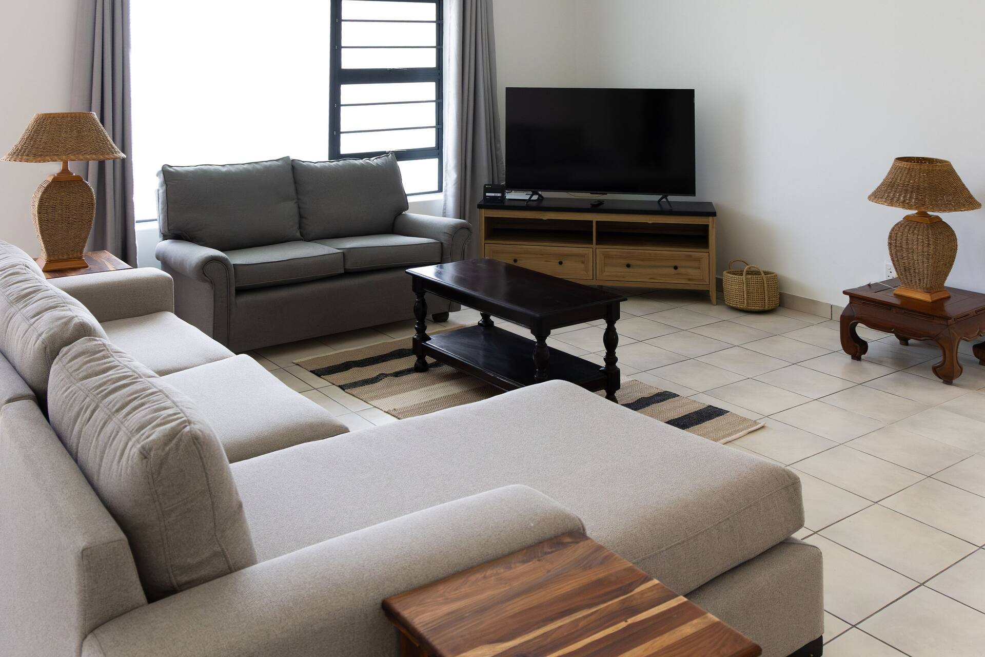 Serenity – 3 bedroom self-catering holiday home in Vermont, Hermanus thumbnail 4