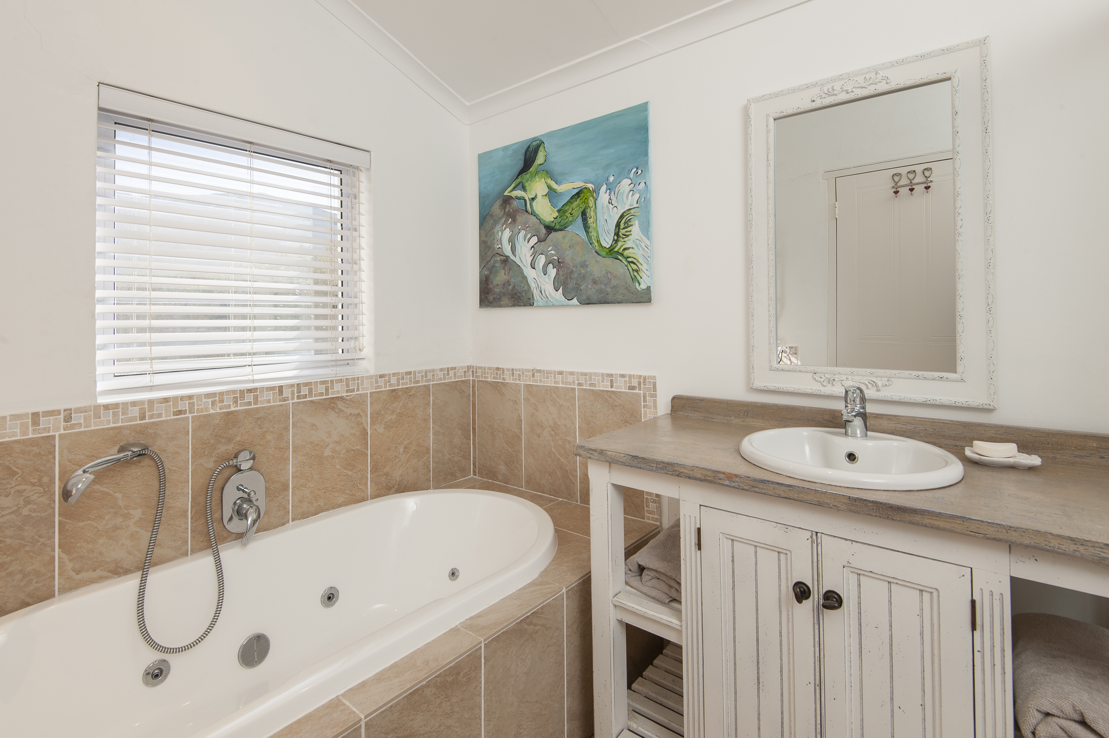 Whispering Waves thumbnail 19